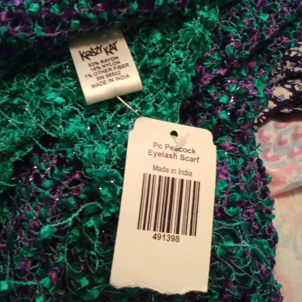 Scarf - Picture 5 of 5